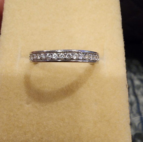 Stunning 6.48 TCW Oval CZ Zirconia Halo Bridal Set in Platinum - Picture 7 of 12